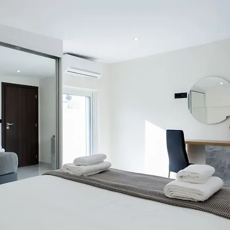 Sweet - Big Balcony With Great View Daire *